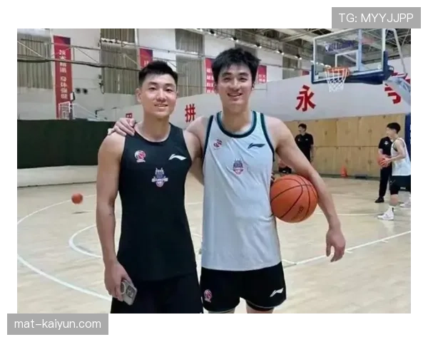 高诗岩通过体测，有望在季后赛首轮中复出增强山东后卫线